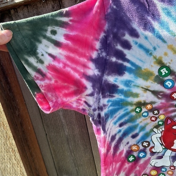 Rare Rip n Dip M&M’s T-Shirt- Men’s Medium - Picture 5 of 12